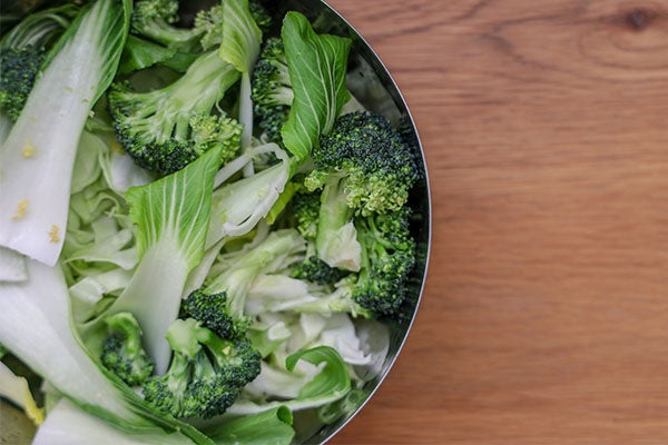 Florezca con la comida: el enfoque MIND y las verduras de hoja verde